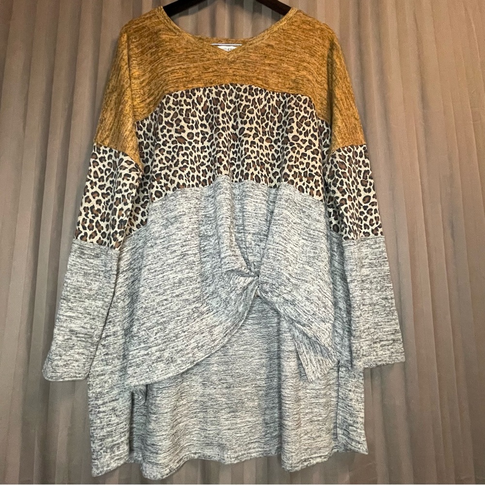 Umgee Front Knot Tunic Color Block Gray Mustard Leopard Oversized High Low Large